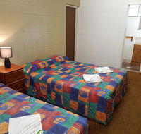 Commercial Hotel - Australia Accommodation