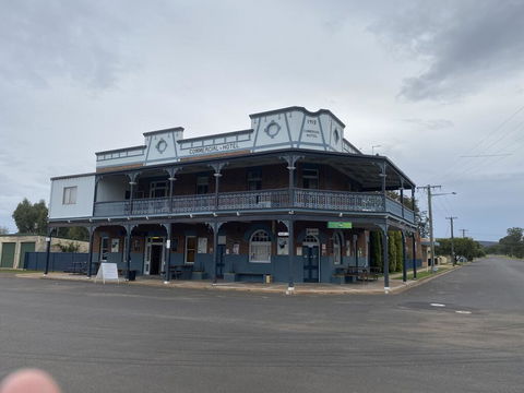 Commercial Hotel Curlewis - Australia Accommodation 0