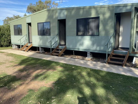 Commercial Hotel Curlewis - Australia Accommodation 1