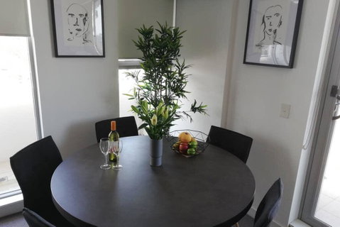 Condo On Conder - Australia Accommodation 2