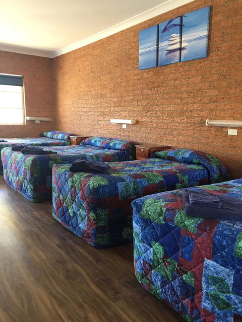 Coonamble Motel - Australia Accommodation 2