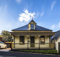Corinda Contemporary - Australia Accommodation