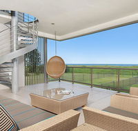 Costa del Sol - WiFi and Austar - Australia Accommodation