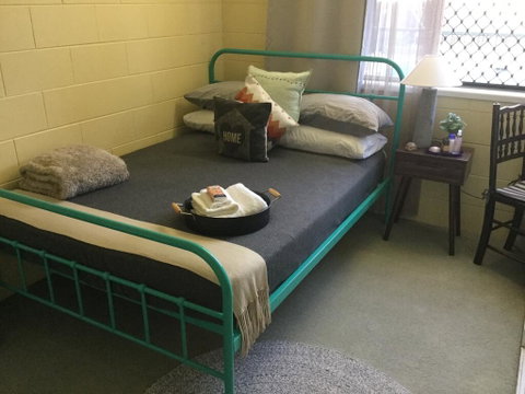 Cosy Bed & Breakfast - Australia Accommodation 1
