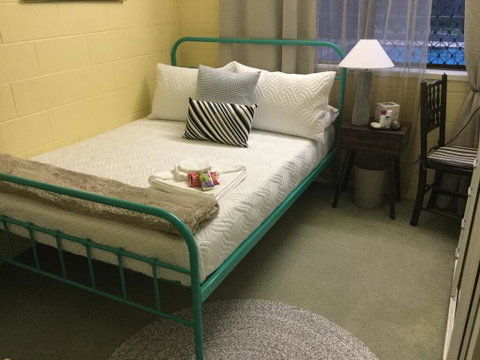 Cosy Bed & Breakfast - Australia Accommodation 2
