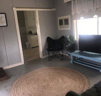 Cosy Country Cottage with AirCon - Australia Accommodation