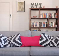 Cosy Home Near Bondi Junction and Beach - Australia Accommodation