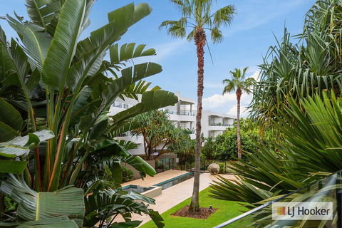 COTTON BEACH 85 - PRIVATE Mid Floor APARTMENT - Australia Accommodation 3