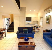 Country Apartments - Australia Accommodation