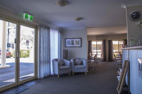 Country Roads Motor Inn - Australia Accommodation 1