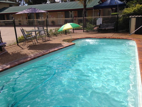 Country Rose Motel Warwick - Australia Accommodation 0