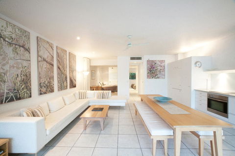 Cove Point - Australia Accommodation 0