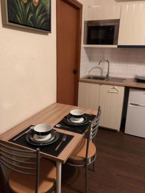 CozyStudioUnit In BeverlyHills (Train Accessible) - Australia Accommodation 3