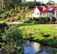 Crabtree Riverfront Cottages - Australia Accommodation