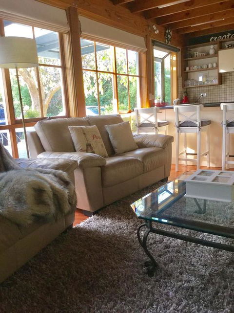 Cumquat Cottage - Australia Accommodation 3