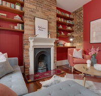 Cute Heritage Terrace Minutes From the City - Australia Accommodation