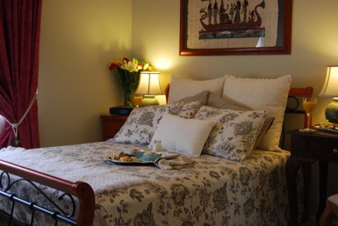 Cutmore Cottages - Highclaire House - Australia Accommodation 2
