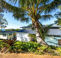 Cylinder Palms - Australia Accommodation