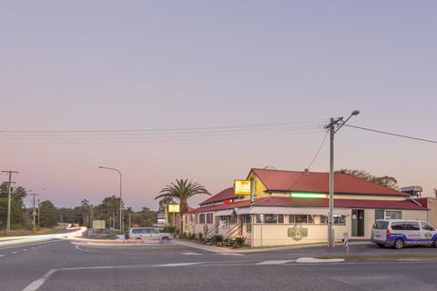 D'Aguilar Hotel Motel - Australia Accommodation 2