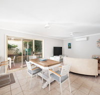 Dalton HouseNelson Bay - Australia Accommodation