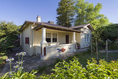 Darling House Castlemaine - Australia Accommodation 0