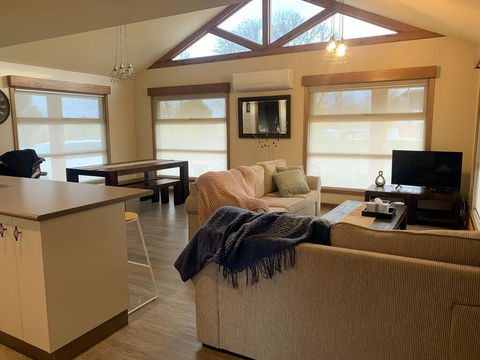 Daysend Cottages - Australia Accommodation 2