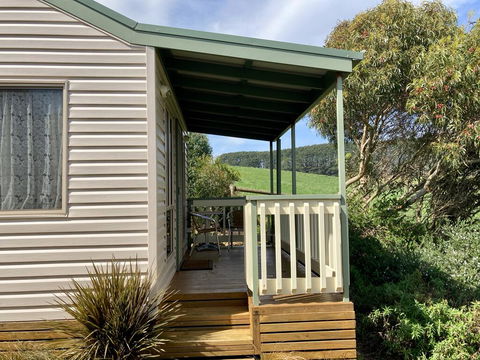 Daysy Hill Country Cottages - Australia Accommodation 1