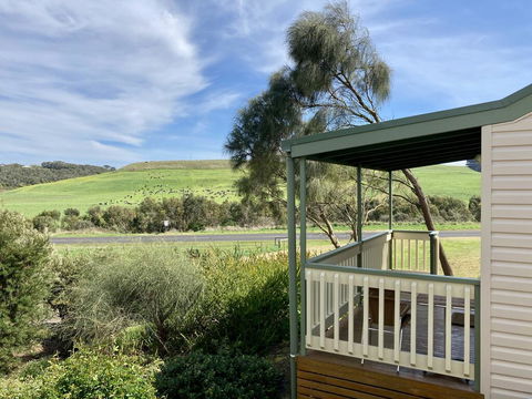 Daysy Hill Country Cottages - Australia Accommodation 2