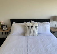 Delicate and Peaceful Bundoora Townhouse 11-R3 - Australia Accommodation
