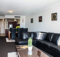 Deluxe Chevron Renaissance - Australia Accommodation