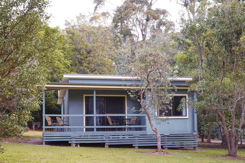 Depot Beach Cabins - Australia Accommodation 2