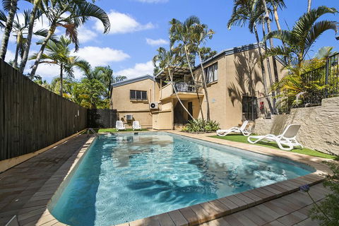 Descola 10 - Australia Accommodation 1