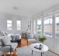 Designer styled studio in the heart of trendy Glebe - Australia Accommodation