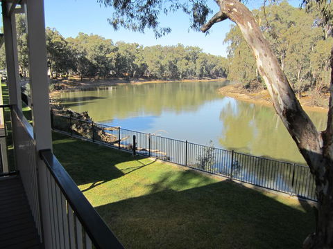 Discovery Parks - Maidens Inn, Moama - Australia Accommodation 0