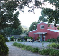 Dixiglen Farm - Australia Accommodation