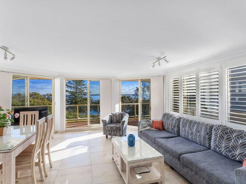 Dolphin Watch@Nelson Bay - Australia Accommodation 2