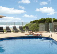 Dorchester On The Beach - Australia Accommodation