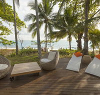Drift Beach House Getaway - Australia Accommodation