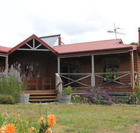 Eagle's Roost Farmstay BB - Australia Accommodation