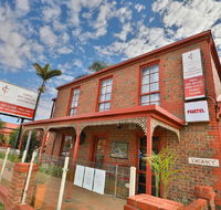 Early Australian Motor Inn - Australia Accommodation