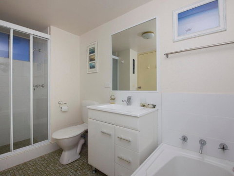 Ebbtide 20 - Australia Accommodation 1