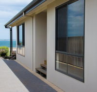 Edgewater Escape - Australia Accommodation