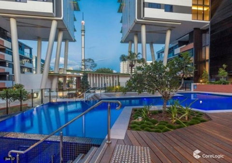 Edmondstone Arena Apartment - Australia Accommodation 2