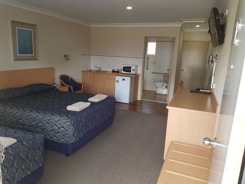 Edward Parry Motel And Apartments - Australia Accommodation 3