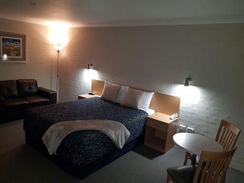 Edward Parry Motel And Apartments - Australia Accommodation 1