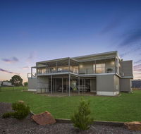 Elevation - Waterviews in Newlands Arm - Australia Accommodation