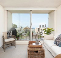 Elizabeth Bay Home with a View - Australia Accommodation