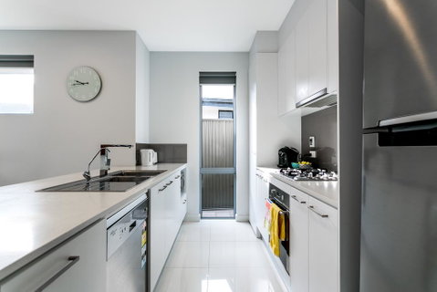 Ella House Adelaide - Australia Accommodation 3