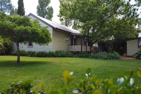 Elmswood BnB - Australia Accommodation 0