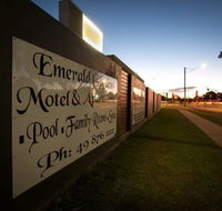 Emerald Gardens Motel  Apartments - Australia Accommodation